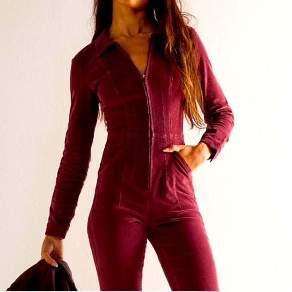 Free People We the Free Jayde Cord Flare Jumpsuit in Cordovan NWT - Picture 2 of 6
